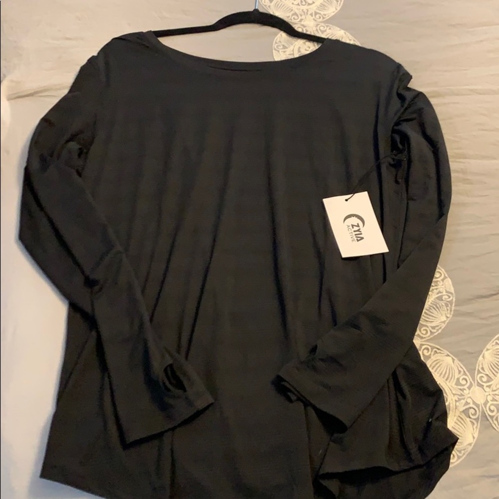 Zyia black subtle stripe long sleeve tee